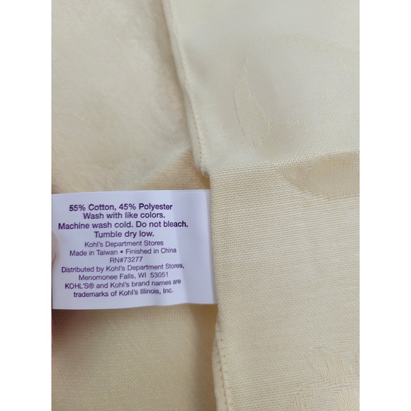 NEW Set of 4 Blossoms & Blooms Kohls Yellow Floral Spring Cloth Napkins 16"x17" - Picture 7 of 10